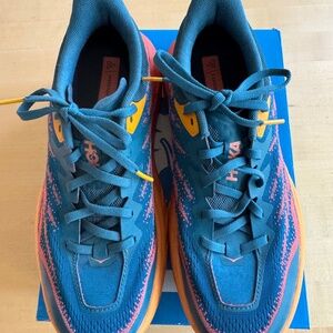 HOKA Womens Speedgoat 5 Wide, Size 9D